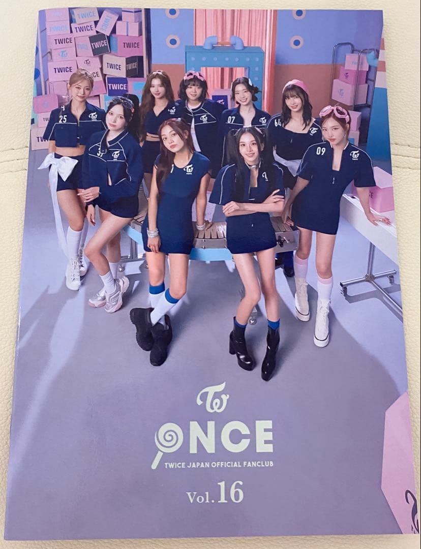 TWICE グッズ　まとめ売り