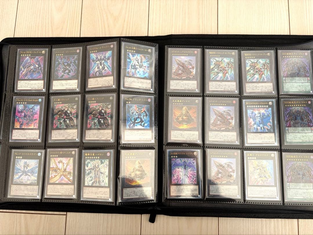 【最終値下げ中】2000枚超！遊戯王カード引退品　レリーフ多数