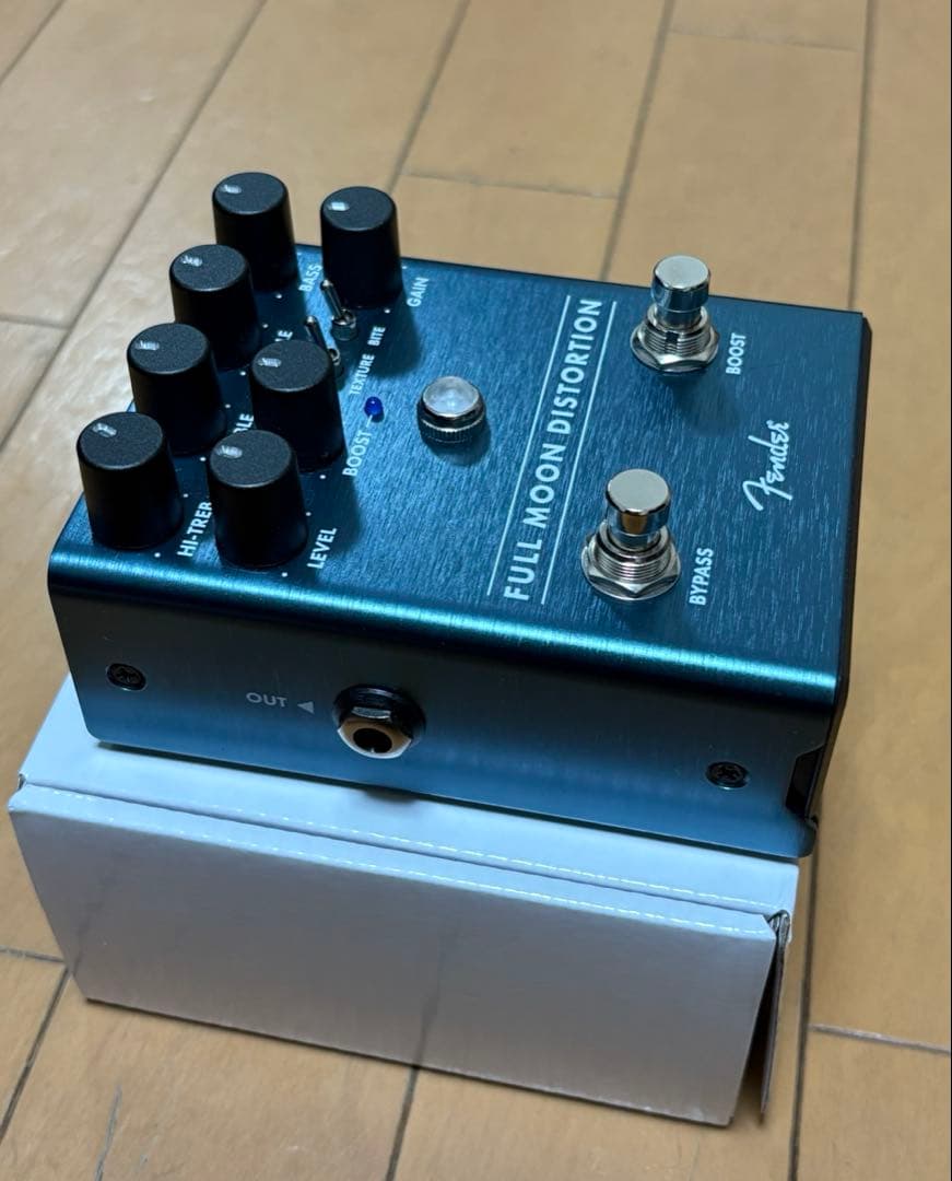ギター Fender FULL MOON DISTORTION