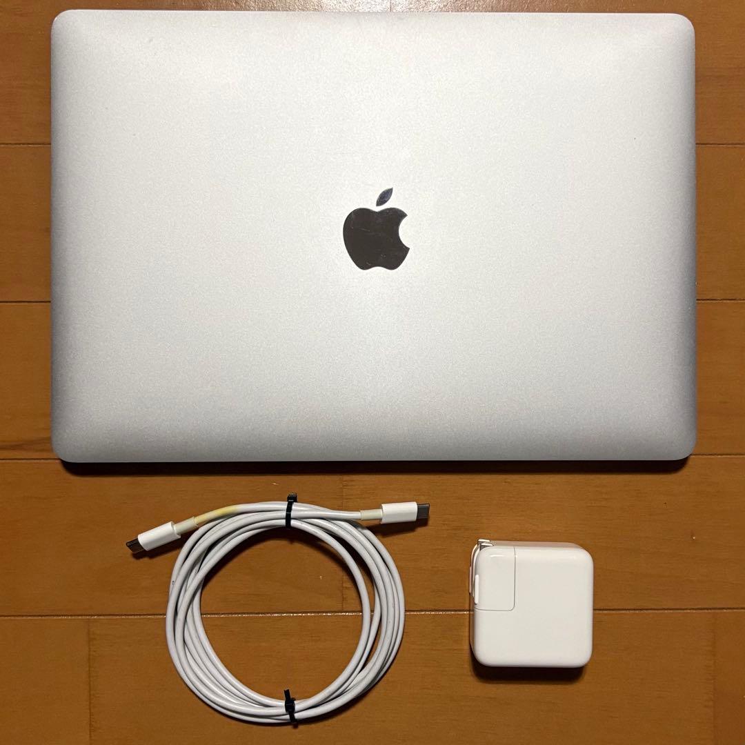 MacBook Air 2020 13インチ Intel 16GB 256GB