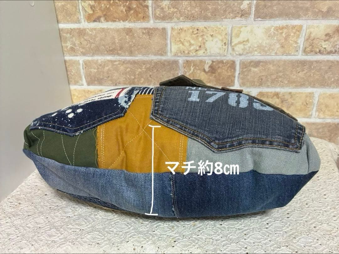 118.★ 大きめトートバッグ★デニムリメイク★Lサイズ★ショルダー紐付き