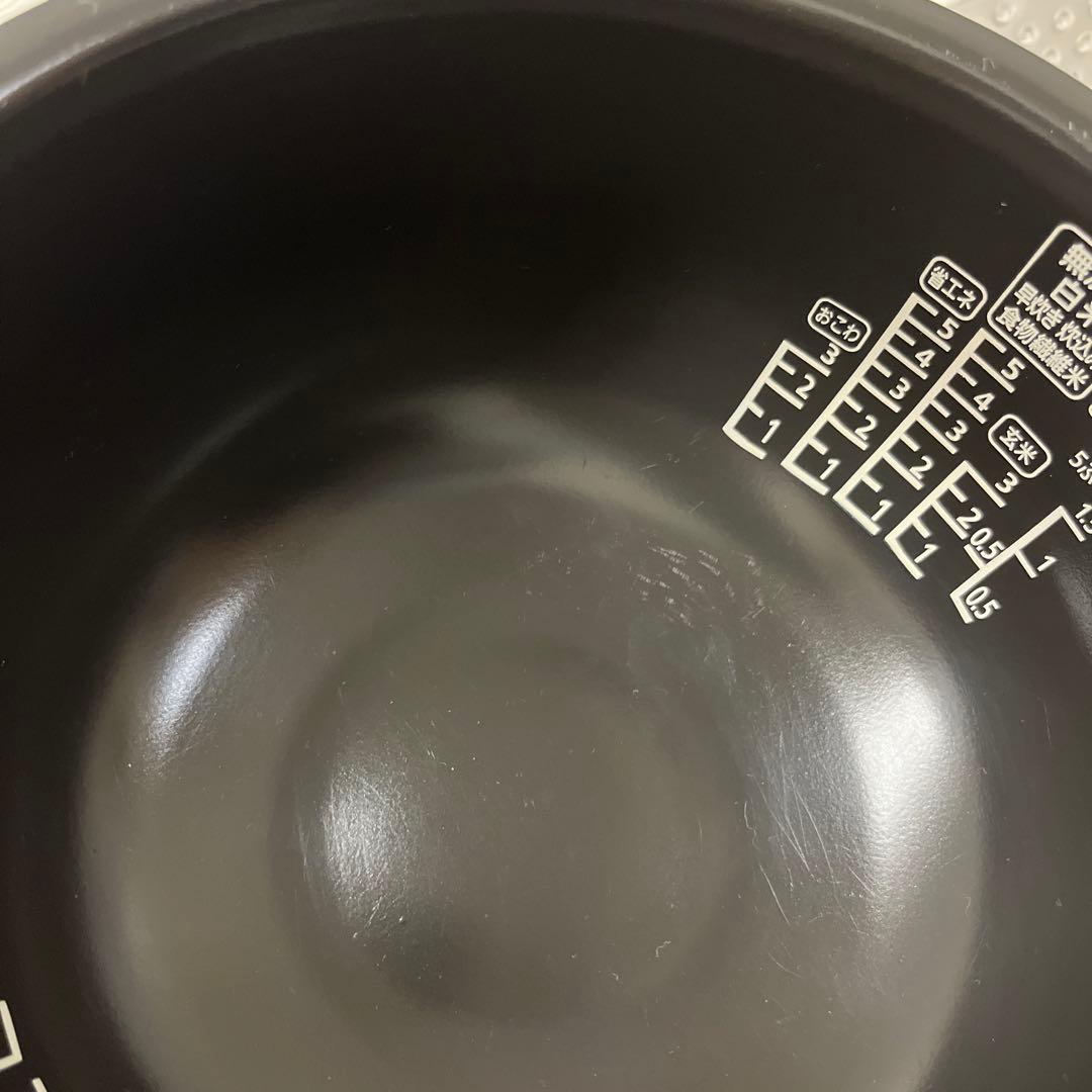 アイリスオーヤマ IH炊飯器 5.5合 IH式 極厚火釜 RC-IL50-B