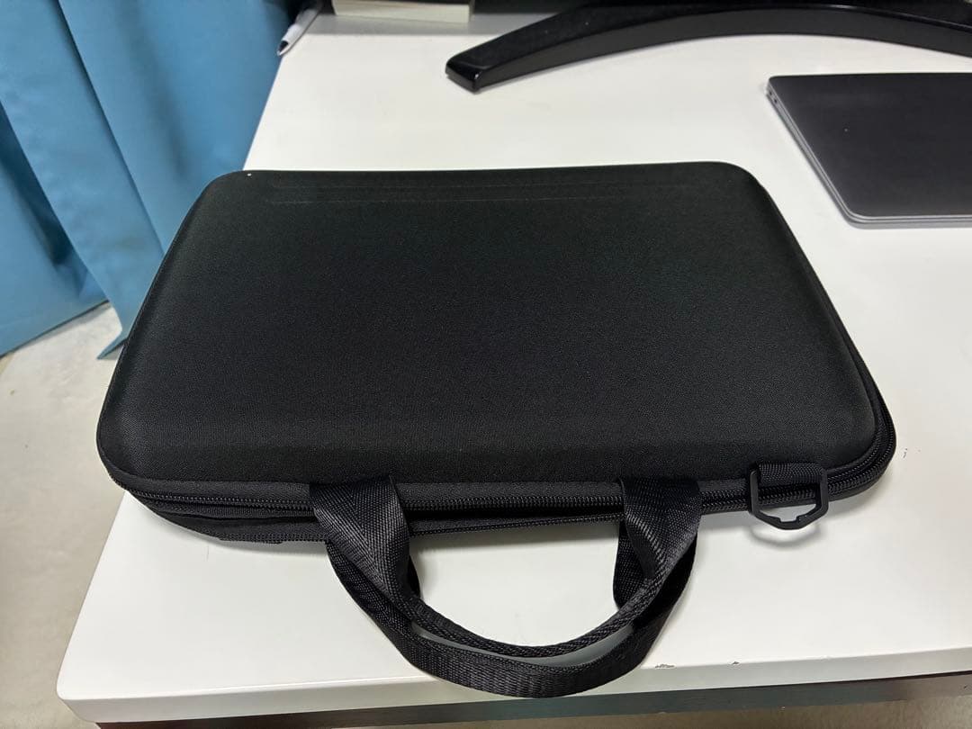 Apple MacBook Air M1 2020年モデルスペースグレイ本体