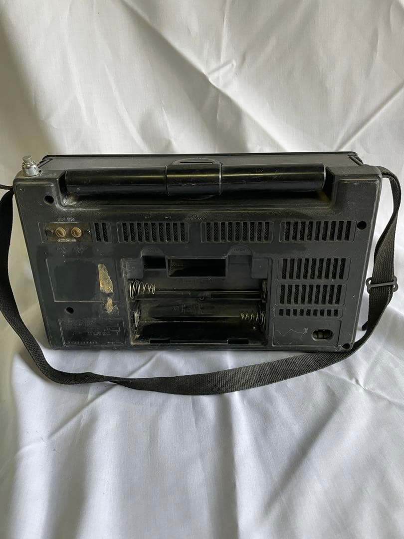 希少National Panasonic Cougar 2200 BCLラジオ