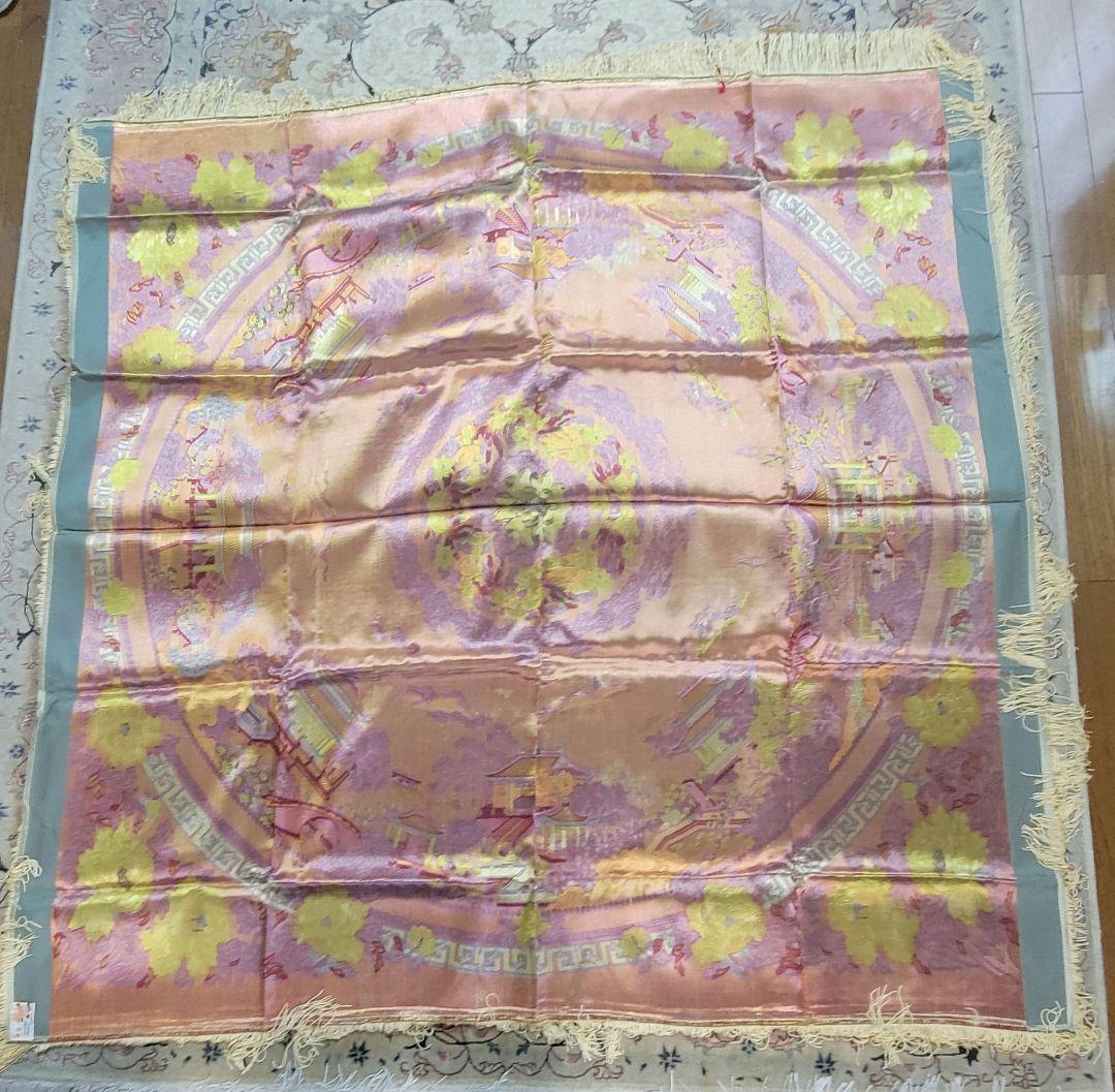 中国産 シルク製　テーブルクロス　正方形　140×140cm　ブランド　錦花