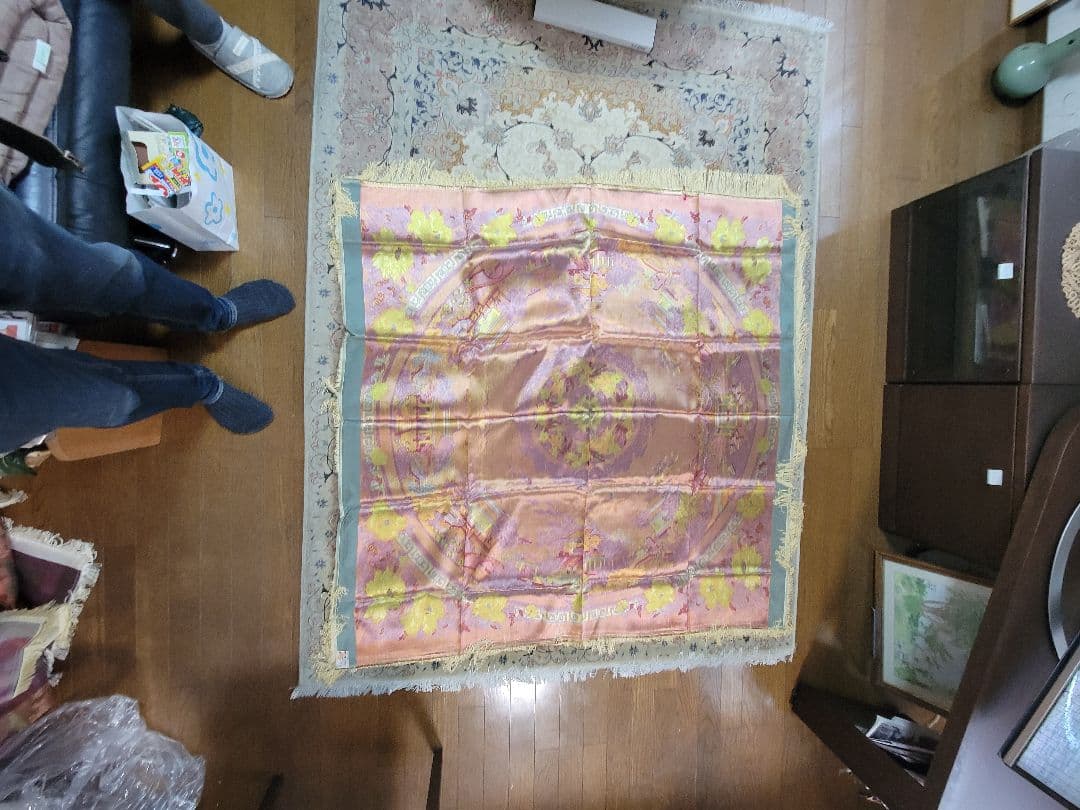 中国産 シルク製　テーブルクロス　正方形　140×140cm　ブランド　錦花
