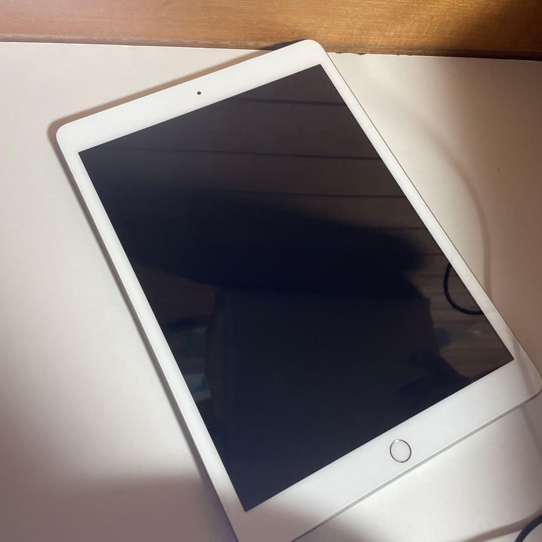 Apple iPad 第7世代 32GB