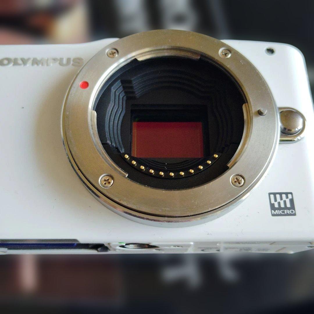 OLYMPUS ミラーレス一眼 Twinレンズキット