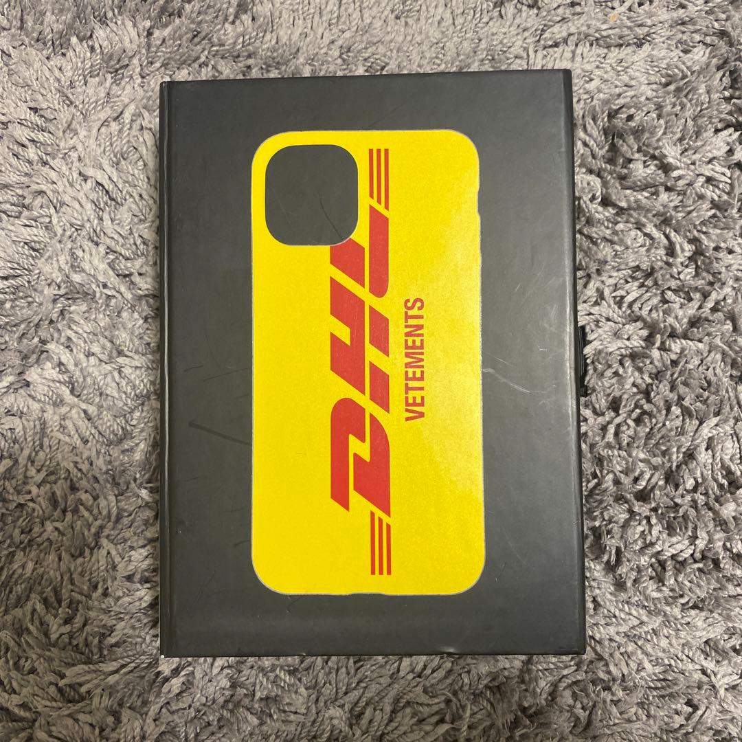 vetements DHL　iPhone11proケース