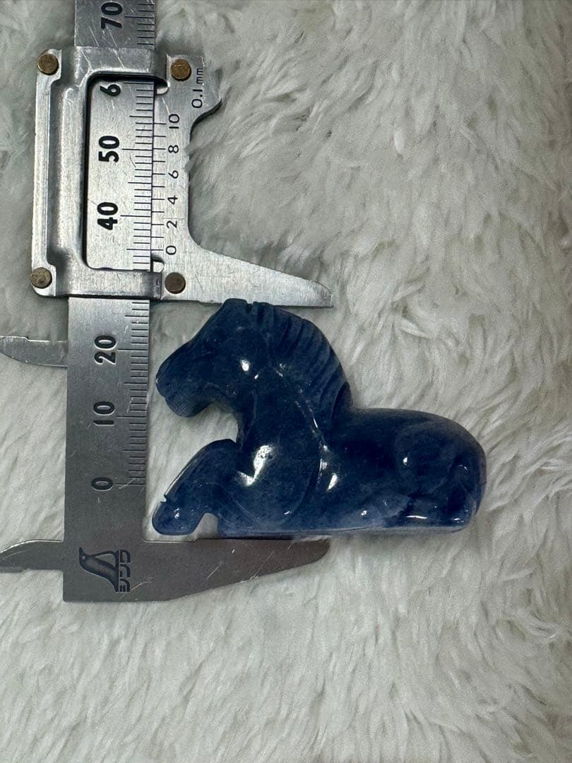 ラピスラズリ　馬の置物 約4、8cm