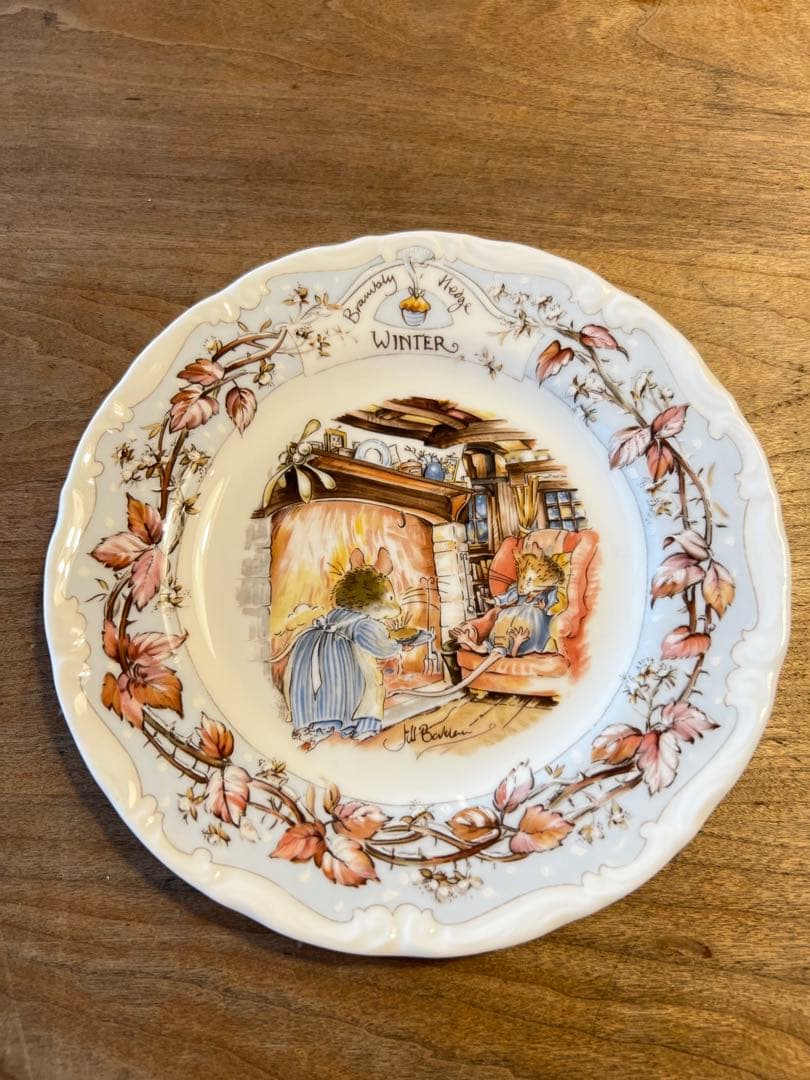 ロイヤルドルトン 四季シリーズ、the birthday 他