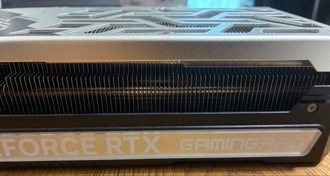 グラフィックボード・グラボ・ビデオカード GeForce RTX 4070Ti SUPER 16GB GamingPro