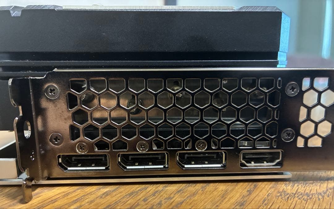 グラフィックボード・グラボ・ビデオカード GeForce RTX 4070Ti SUPER 16GB GamingPro