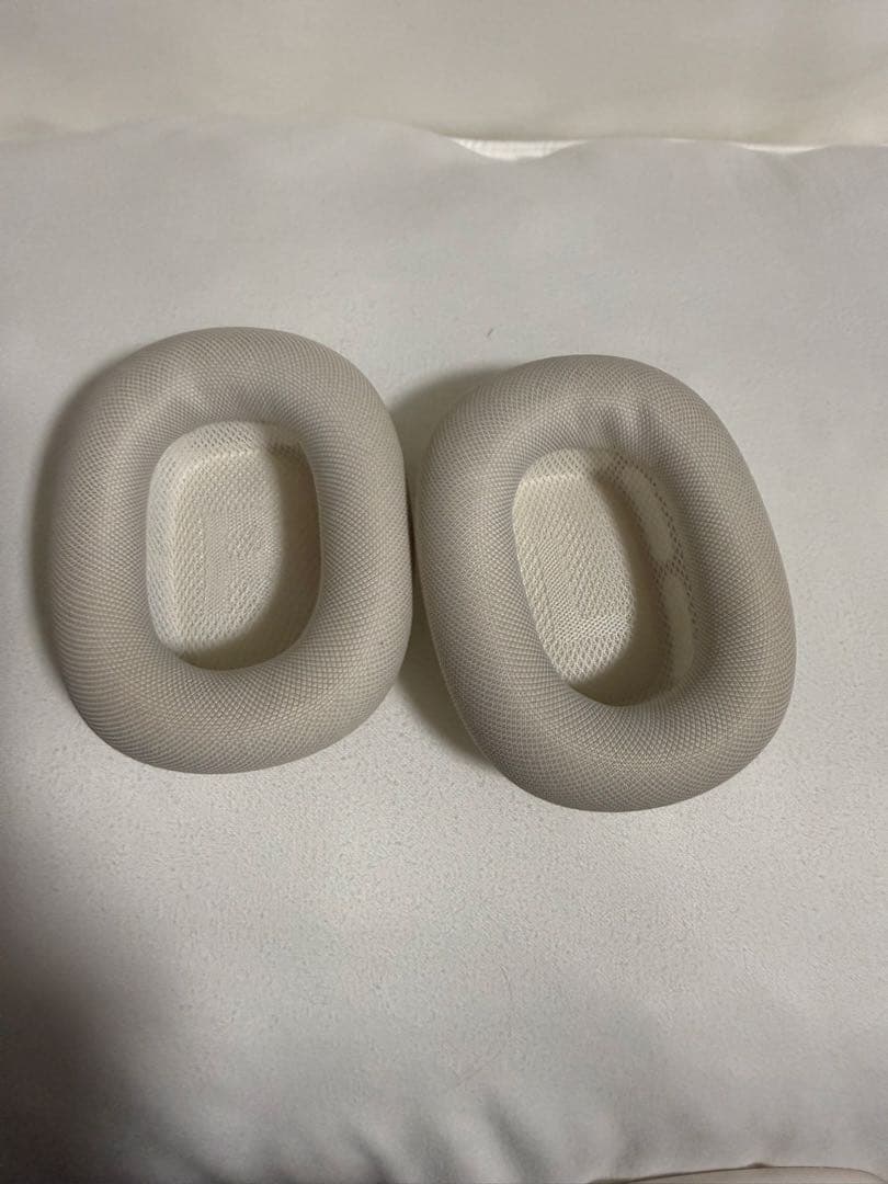 【美品】AirPods Max 第2世代（USB-Cタイプスターライト