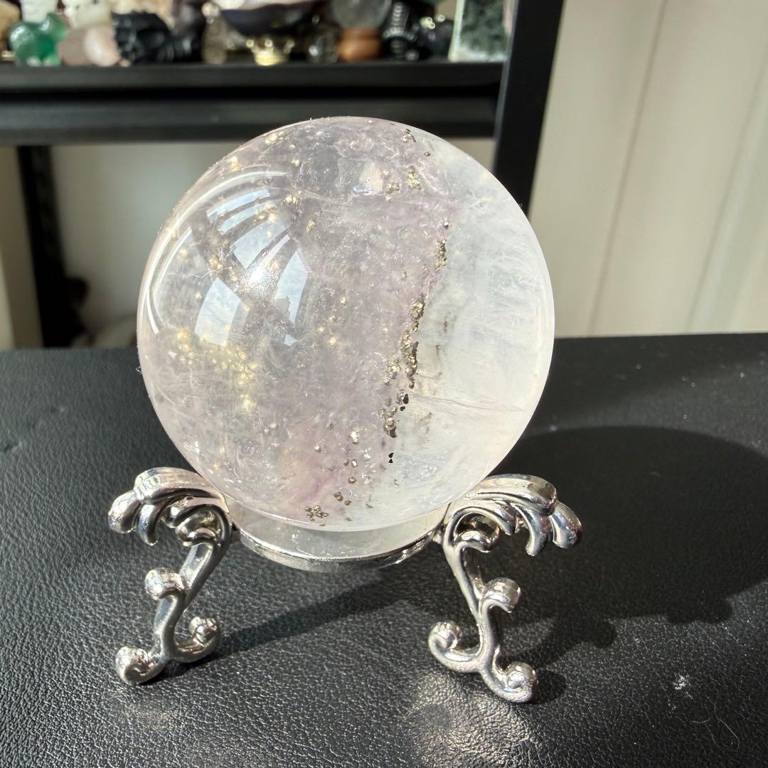 天然石 パイライト共生フローライトのスフィア　NO.020916