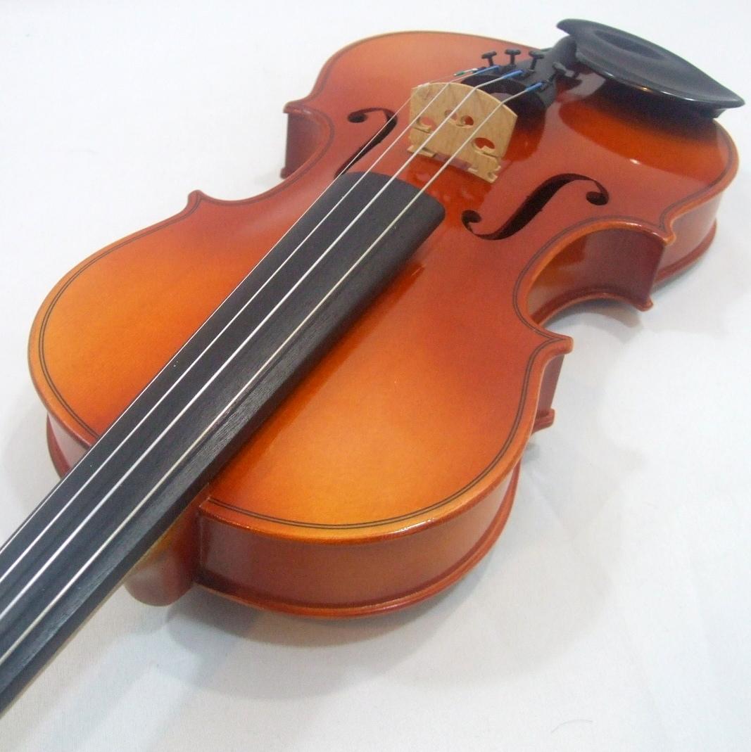 鈴木バイオリン 1/4 No220 未使用弓 ケース 弦新品 メンテ済