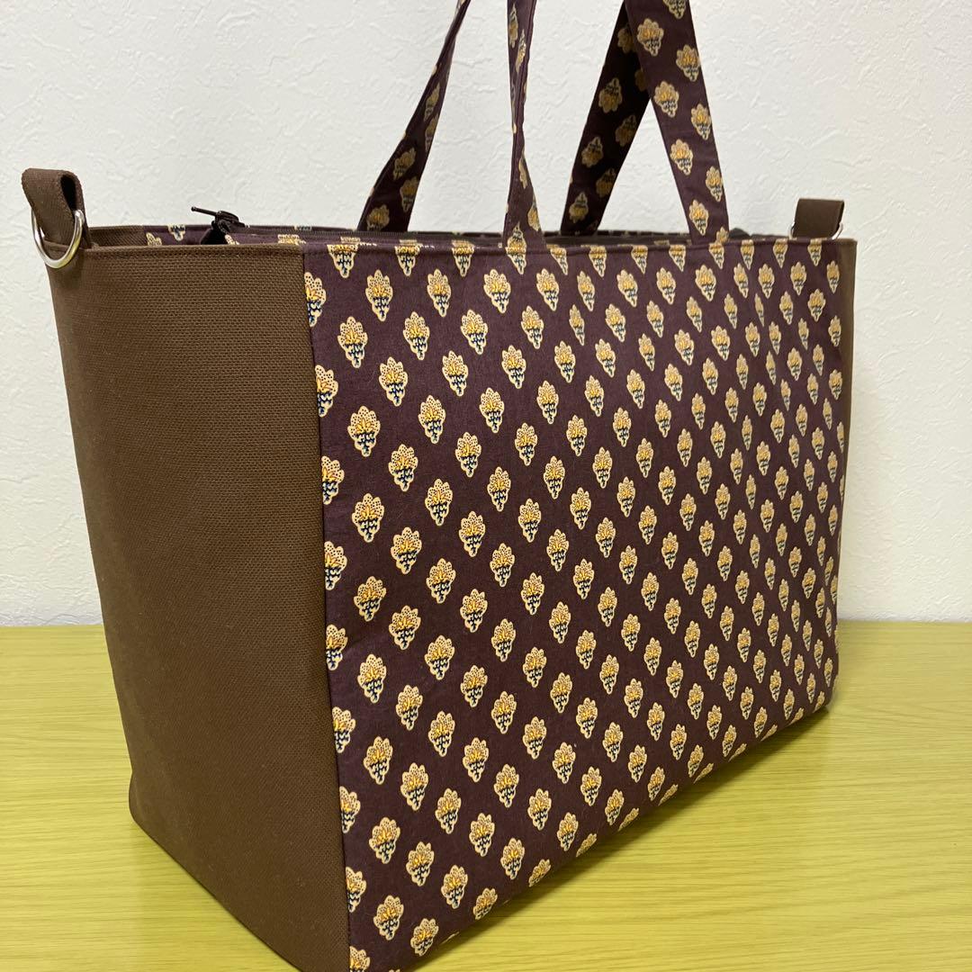 ソレイアード　スクエアトートバック　横（マチ無し）40×縦30×マチ18㎝