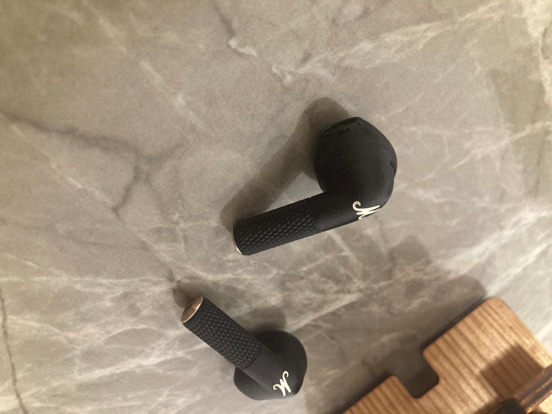 Marshall ワイヤレスイヤホン ブラック