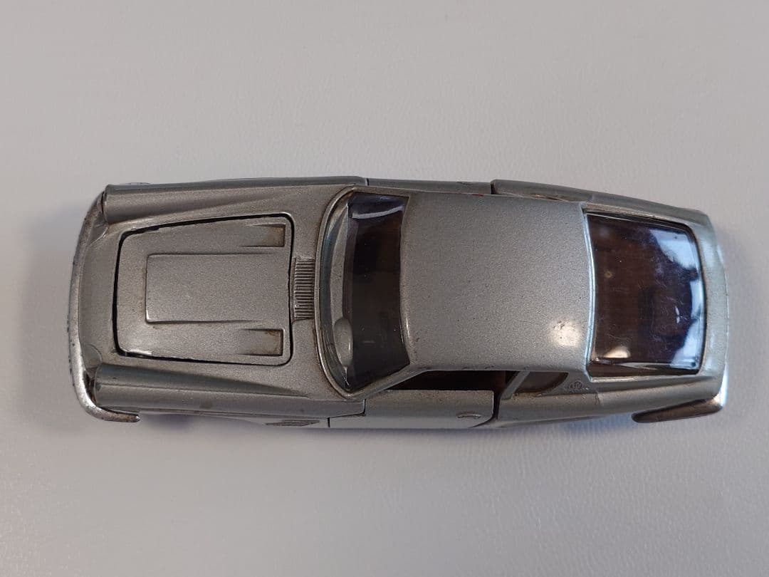 ミニカー MEBETOYS A-10 MASERATI MISTRAL COUPE