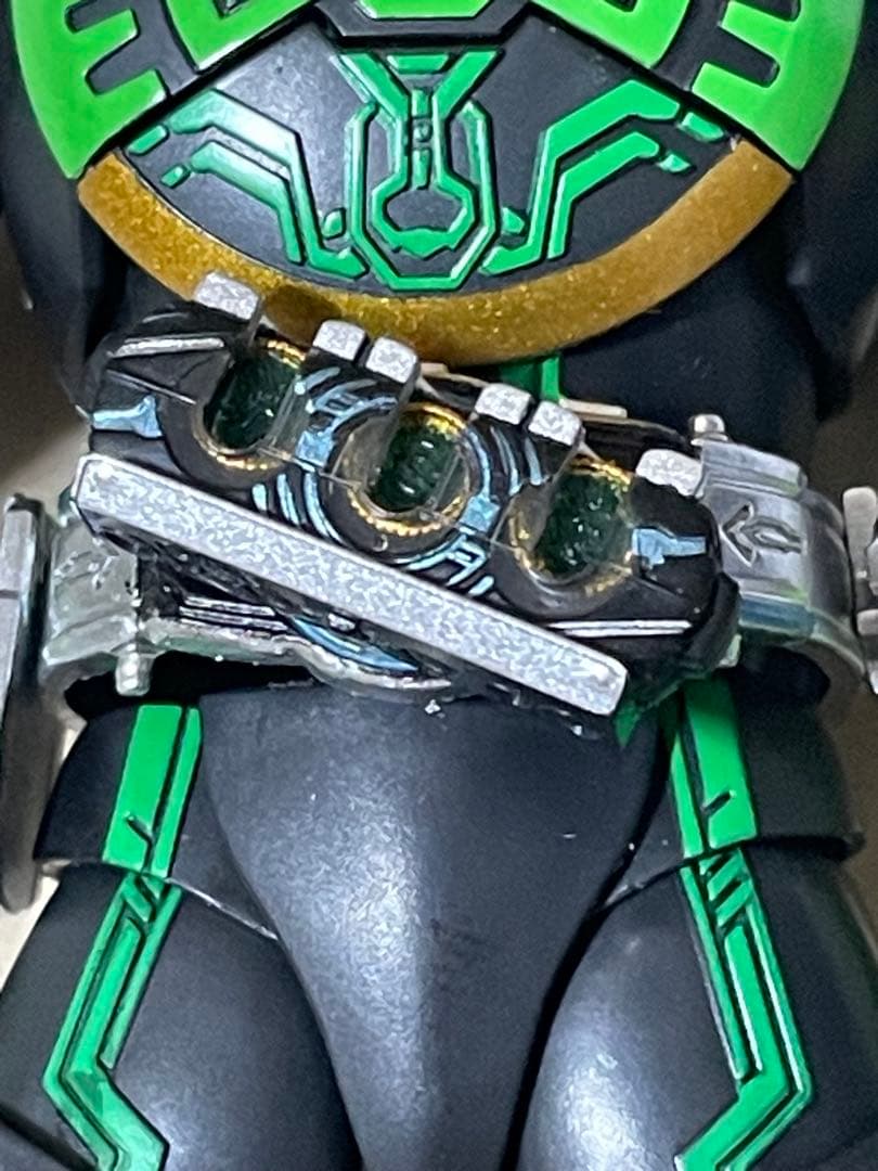 S.H.Figuarts(真骨彫製法) 仮面ライダーオーズ ガタキリバ コンボ