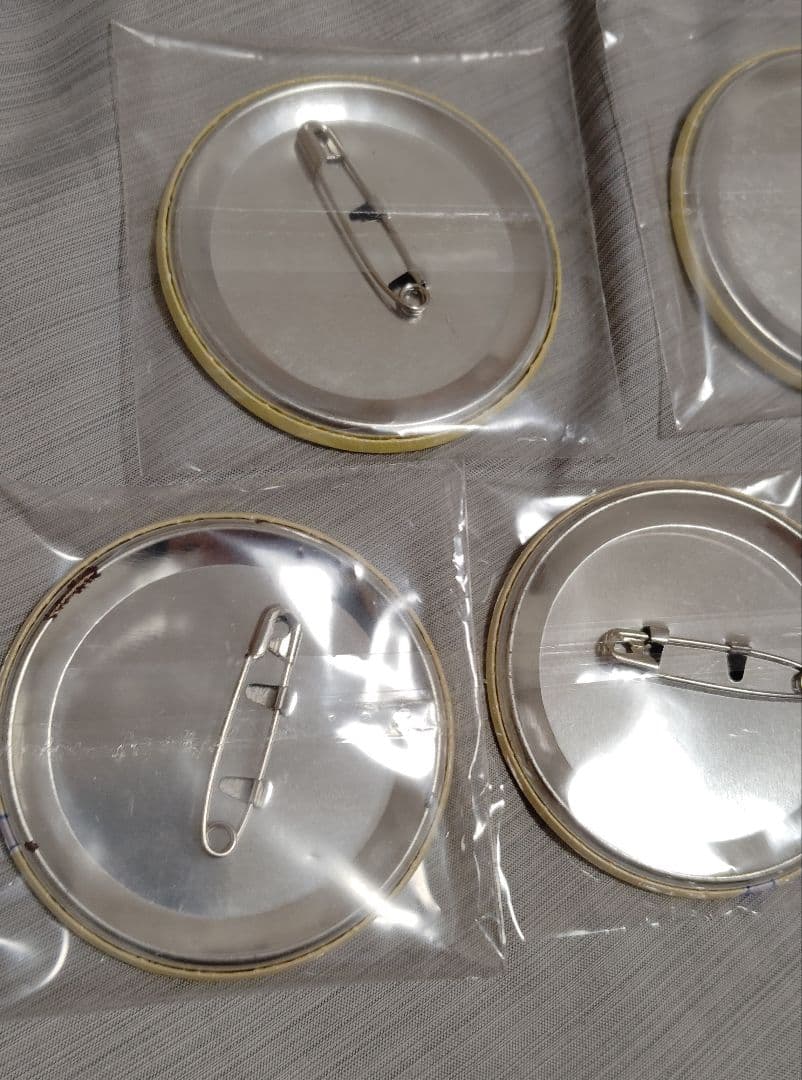 鏡音レン　初音ミク　ボカロ　プロセカ　缶バッジ　アクキー　アクスタ