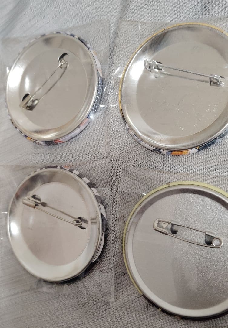 鏡音レン　初音ミク　ボカロ　プロセカ　缶バッジ　アクキー　アクスタ
