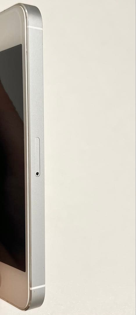 Apple iPhone 5s 32GB シルバー