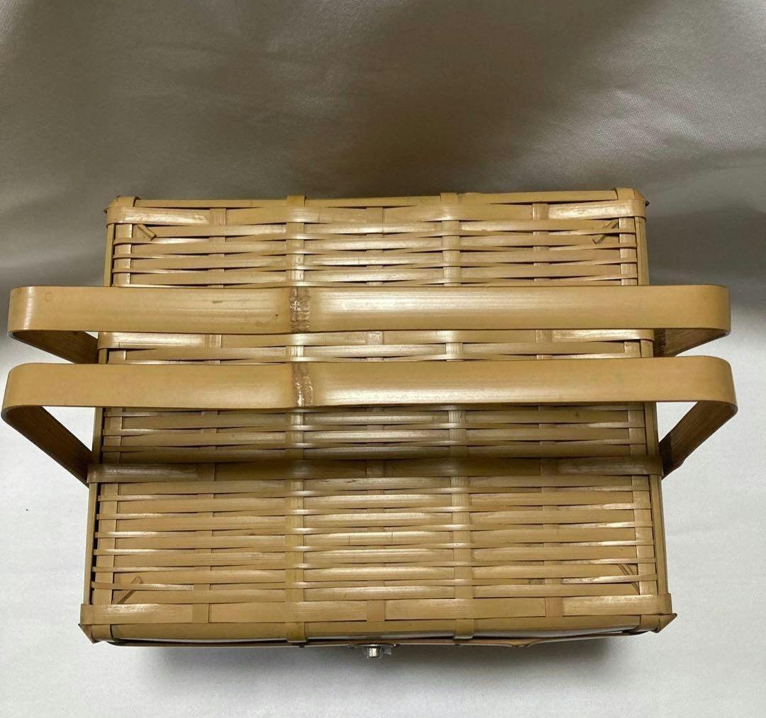 竹籠　バスケット　蓋・持ち手付き