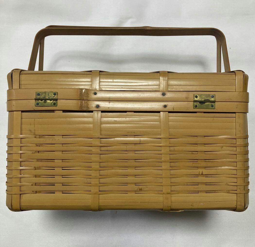 竹籠　バスケット　蓋・持ち手付き