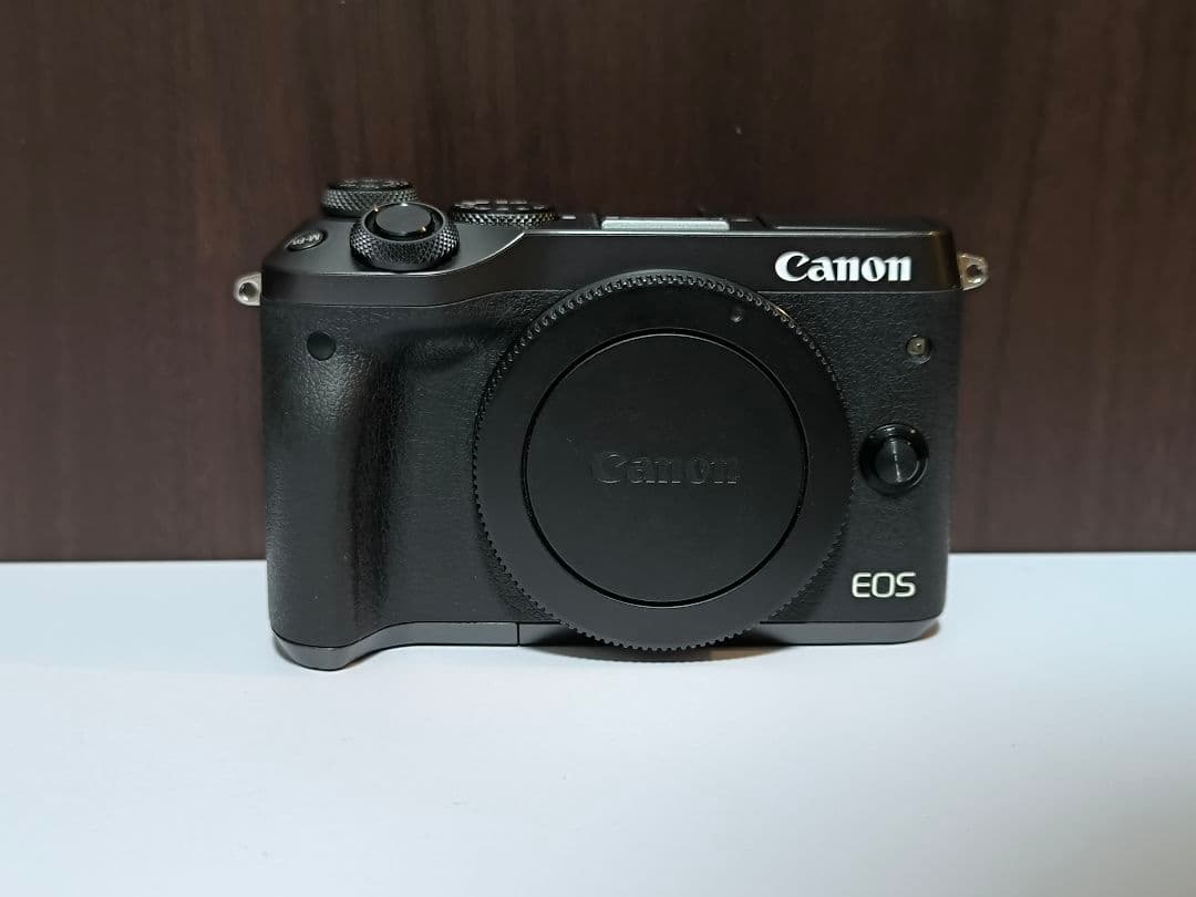 CanonEOSM6EF-M15-45mmF3.5-6.3ISSTMレンズキット