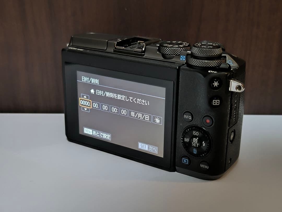 CanonEOSM6EF-M15-45mmF3.5-6.3ISSTMレンズキット