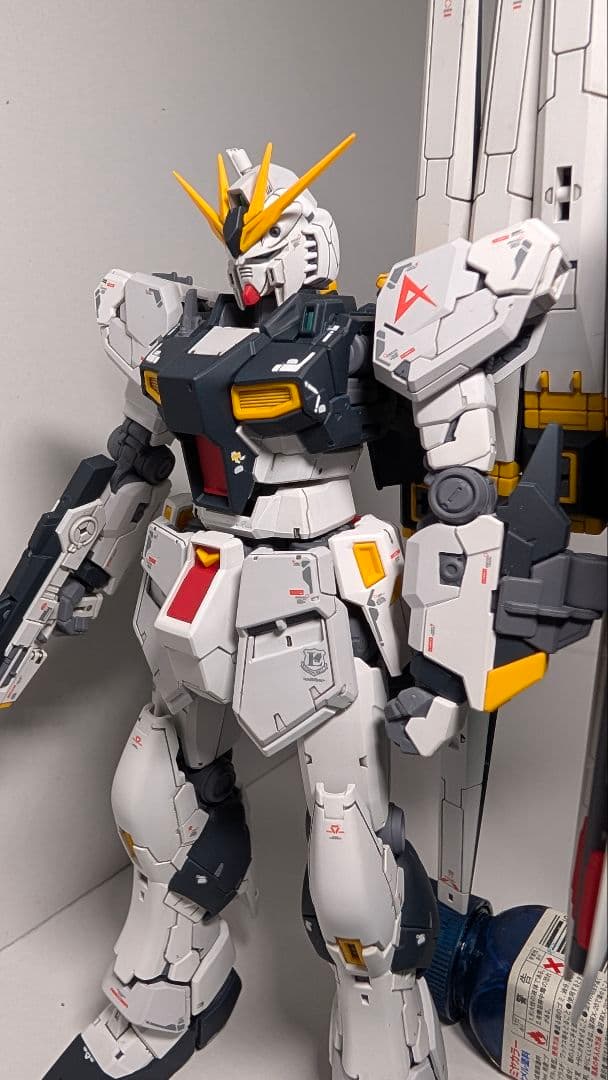 RX-93 rg νガンダム rgサザビー　塗装済み完成品