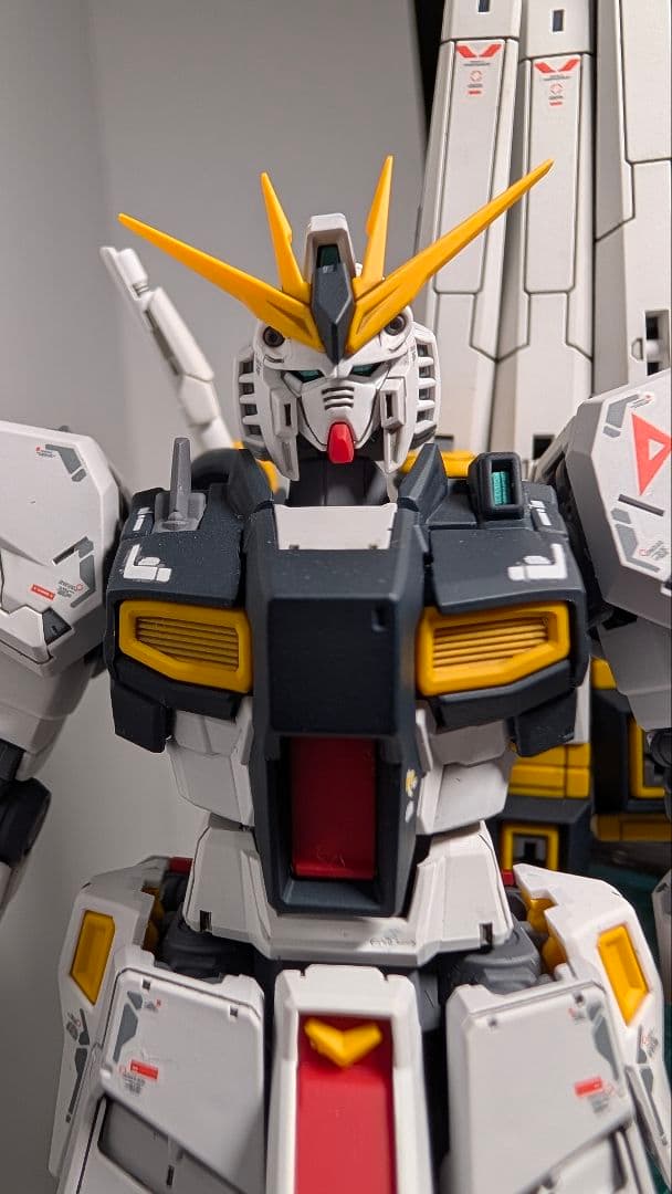 RX-93 rg νガンダム rgサザビー　塗装済み完成品