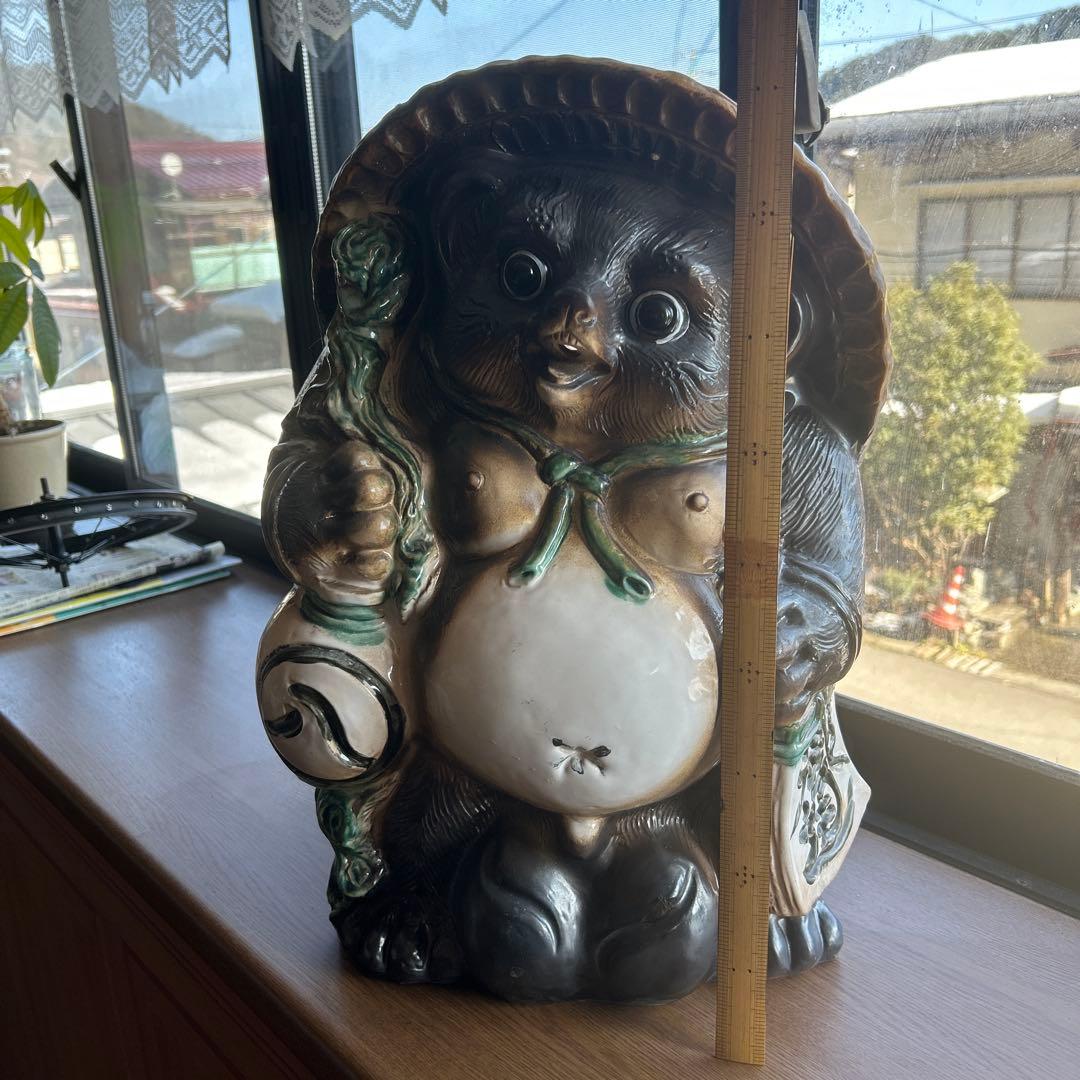 陶器製たぬきの置物 約50cm