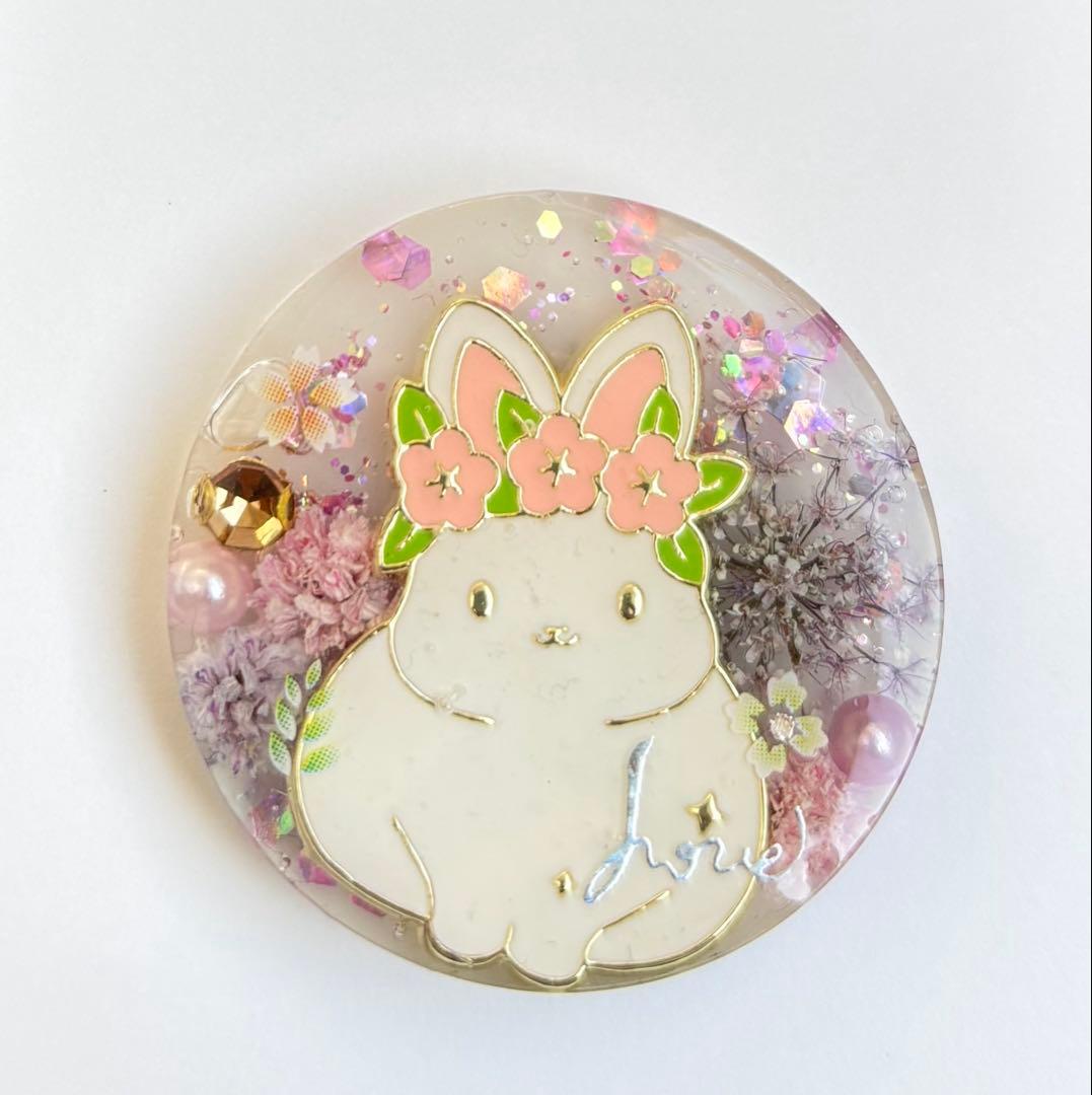 再販不可。大きめ☆お花うさぎレジンヘアゴムブローチ