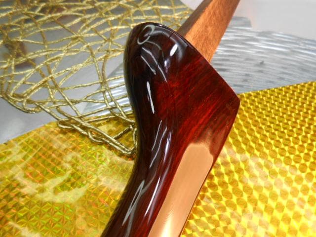 ソブリンライダー(送料無料)　25.000円沖縄三線専用　紫檀棹スンチー塗