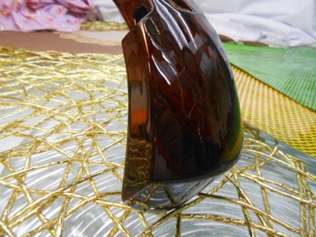 ソブリンライダー(送料無料)　25.000円沖縄三線専用　紫檀棹スンチー塗