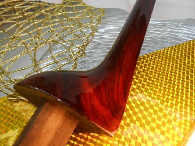 ソブリンライダー(送料無料)　25.000円沖縄三線専用　紫檀棹スンチー塗