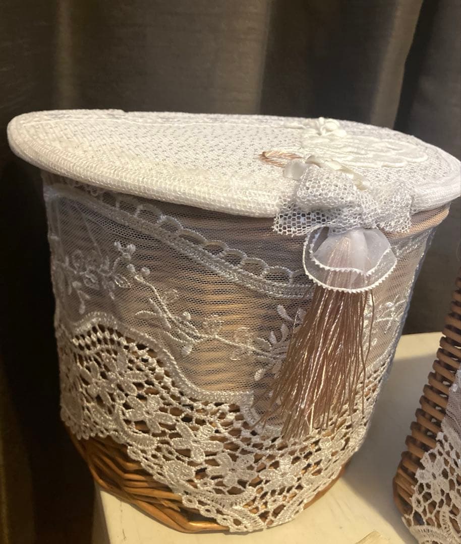 リメイク　 籐ラタン　手編みかご　蓋付き　収納　上品　レース　バスケット