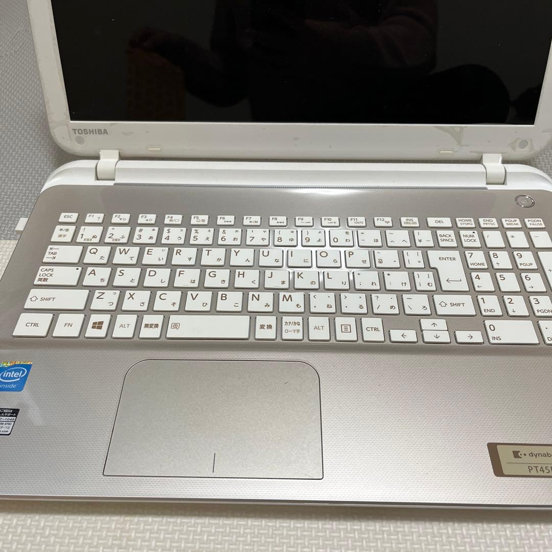 東芝　パソコン　dynabook ノートパソコン