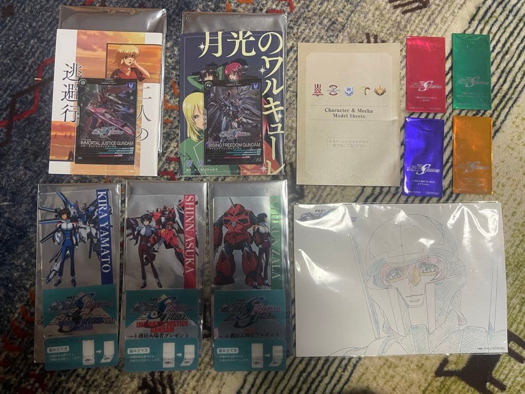 大幅値下げ、ガンダムSEED 劇場特典　コンプセット（ポストカード　フィルム）