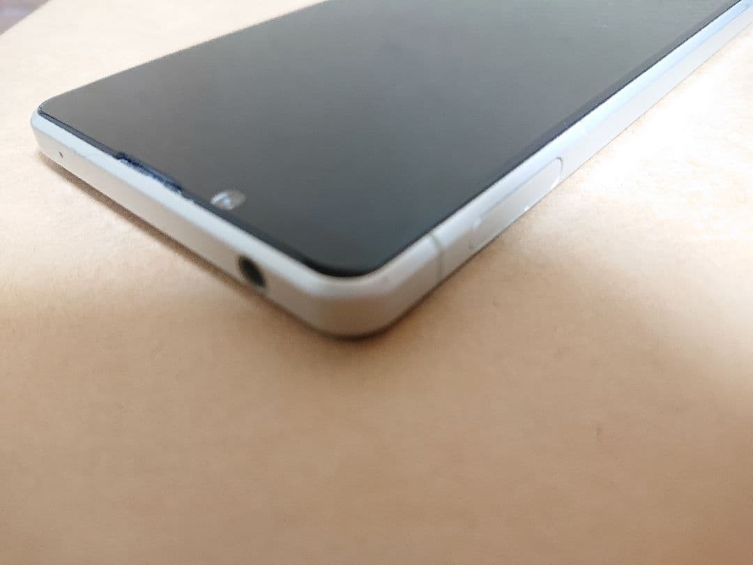 SONY Xperia 1 II au SOG01 ホワイト SIMロック解除済
