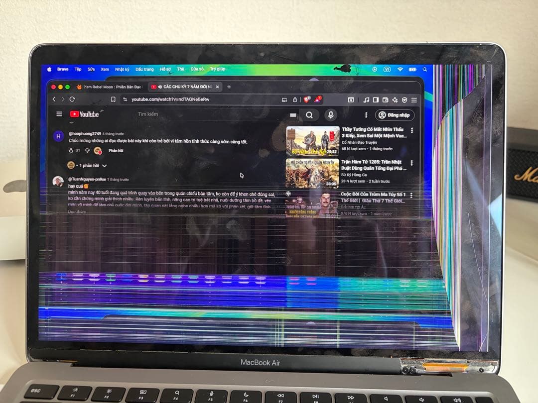 Macbook air m1 16gb 256 画面割れ