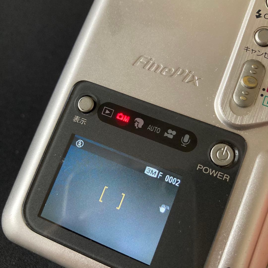 FUJIFILM Finepix F601 CCDセンサー コンデジ