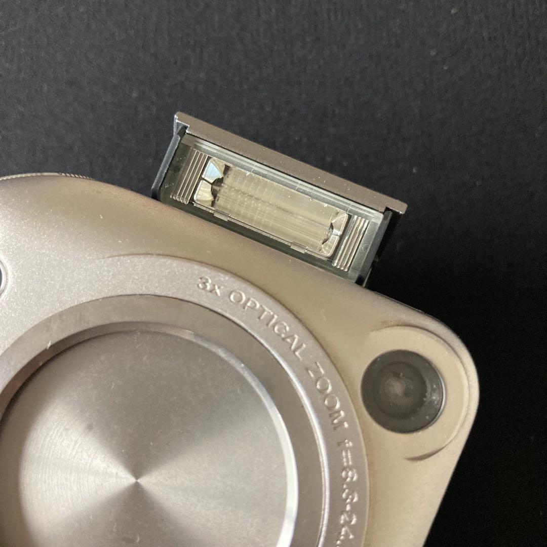 FUJIFILM Finepix F601 CCDセンサー コンデジ