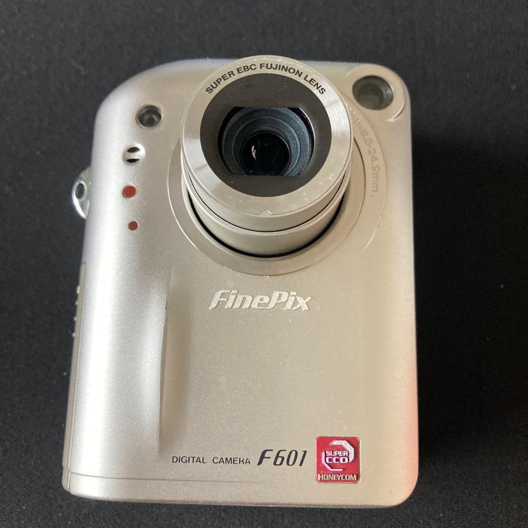 FUJIFILM Finepix F601 CCDセンサー コンデジ