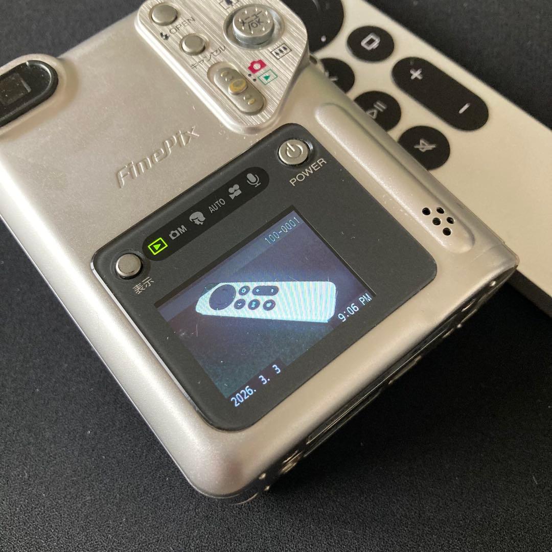 FUJIFILM Finepix F601 CCDセンサー コンデジ