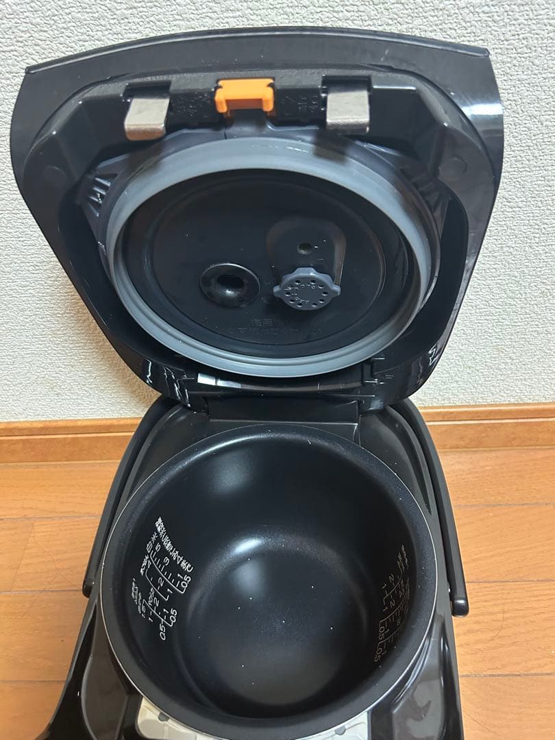 Zojirushi NP-BK10 炊飯器