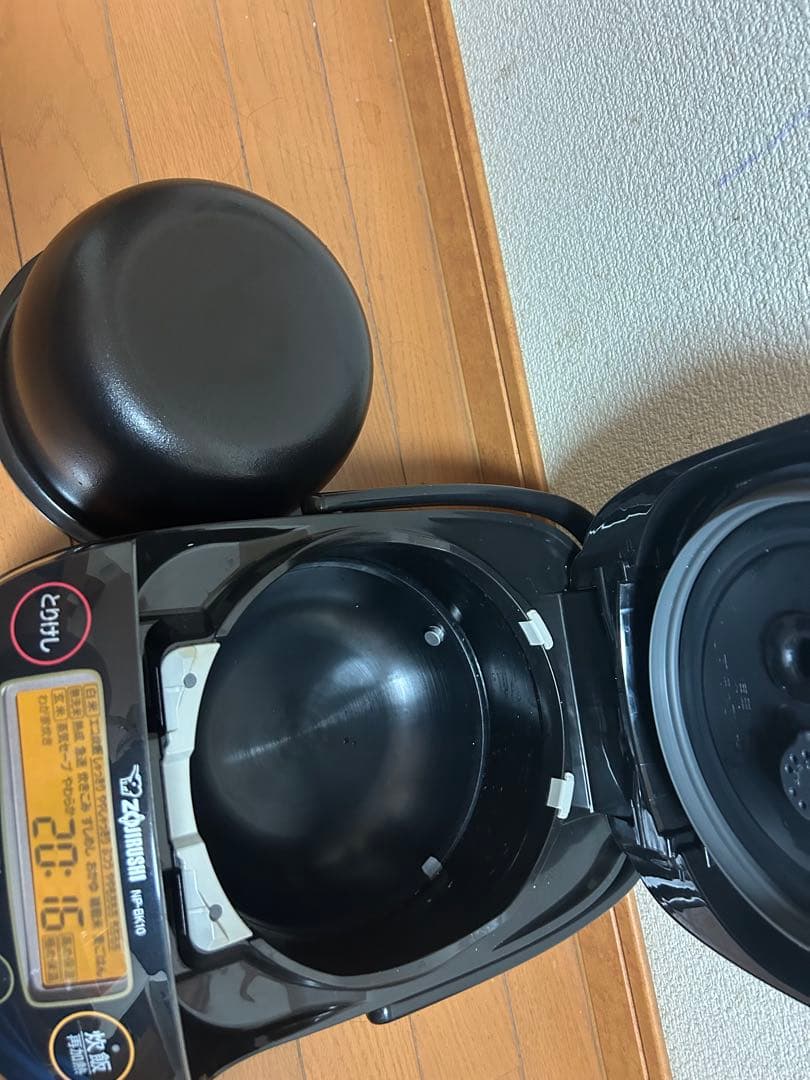 Zojirushi NP-BK10 炊飯器