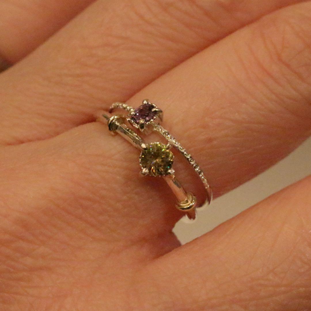 青紫色キラ✴︎カラーチェンジガーネット細身両サイドミル打ちシルバーリング11号